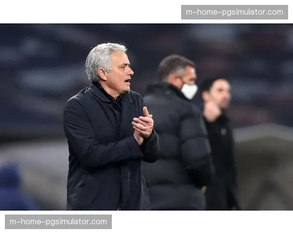 图多尔简化战术体系见效 热刺伤病潮下被迫调整中场配置